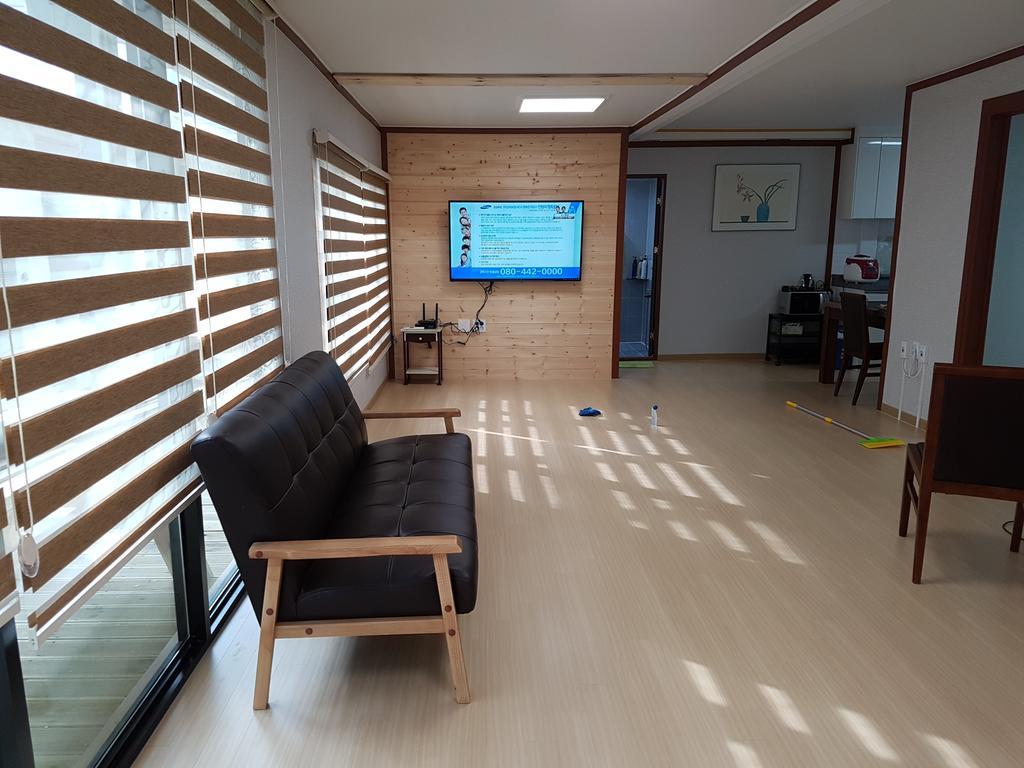 Bluesky Pension 抱川市 エクステリア 写真